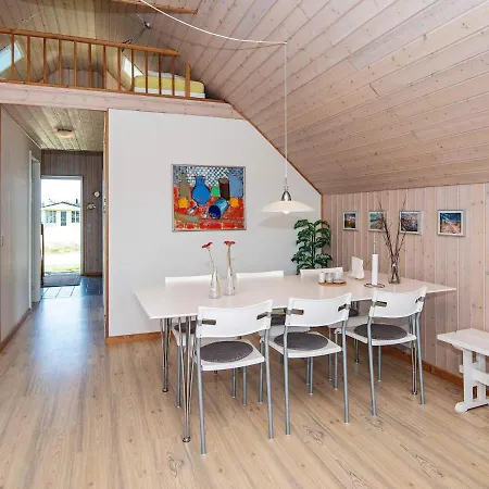 6 Person In Harbo Re Holiday home Harboor